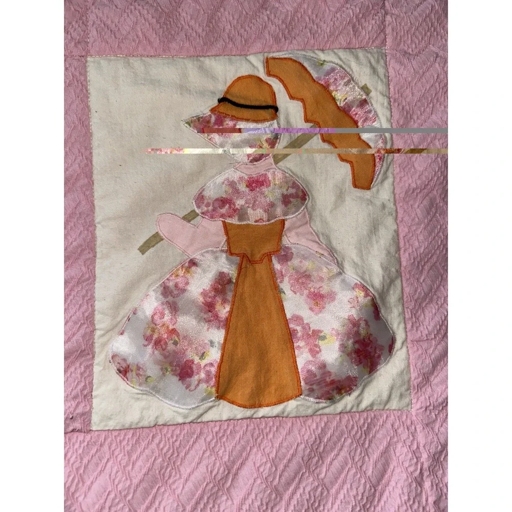 Vintage Handmade Sunbonnet Sue Applique Quilt Pink Floral Lace 75x56 Twin Throw